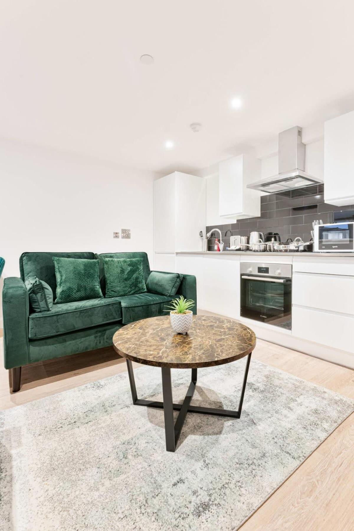 Modern 1 Bed Apartment In Burton-On-Trent Eksteriør bilde